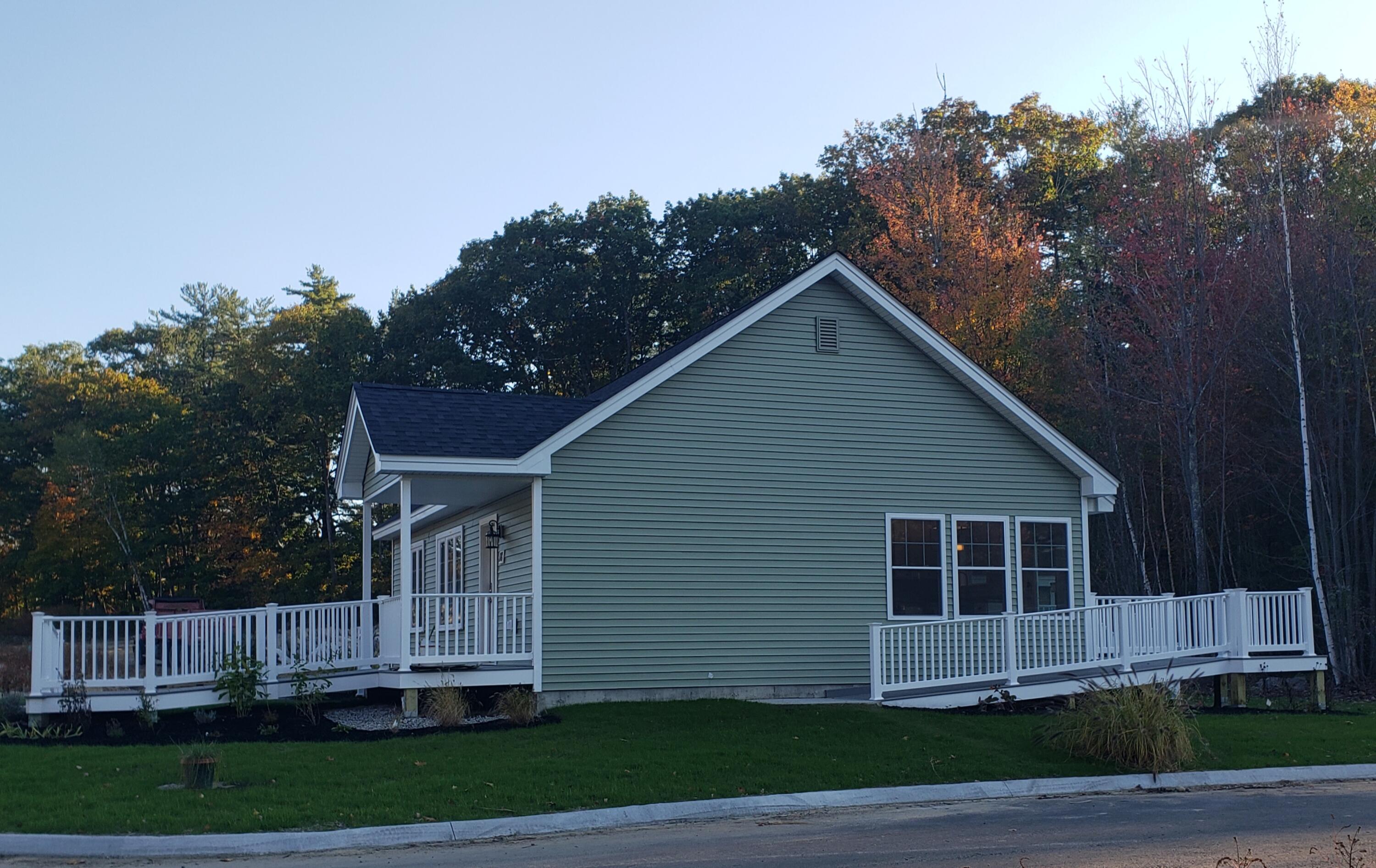 20 Heritage Way Saco ME 04072