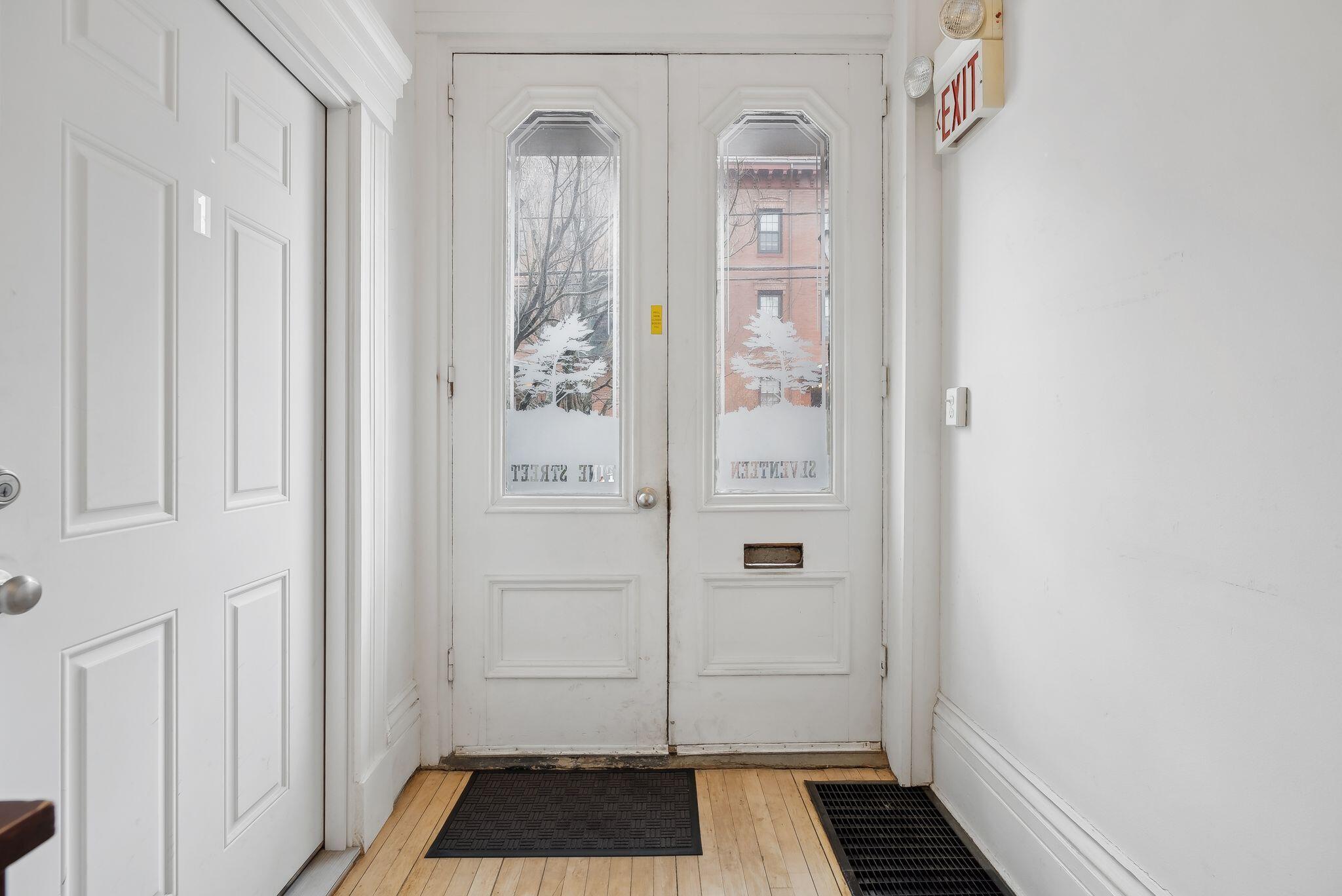 17 Pine Street Portland ME 04102