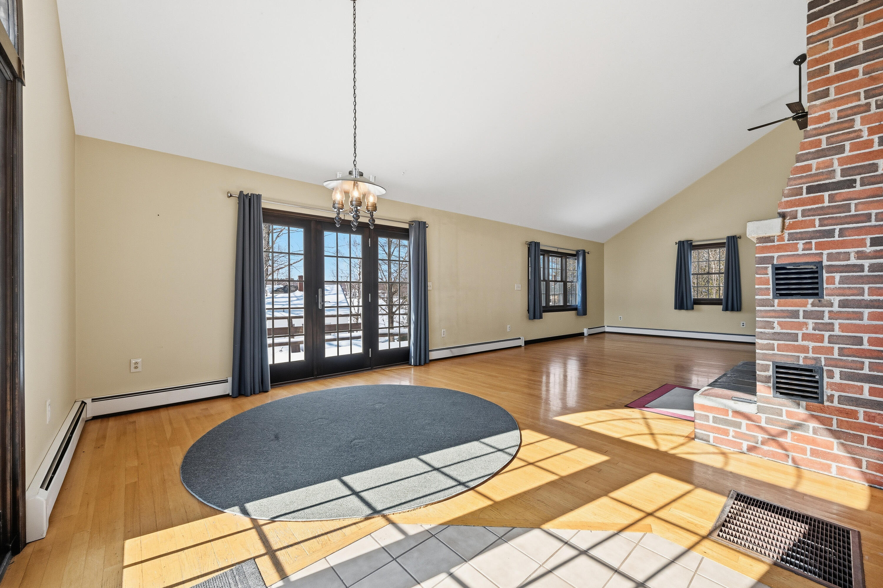 1210 Lakeview Drive China ME 04358