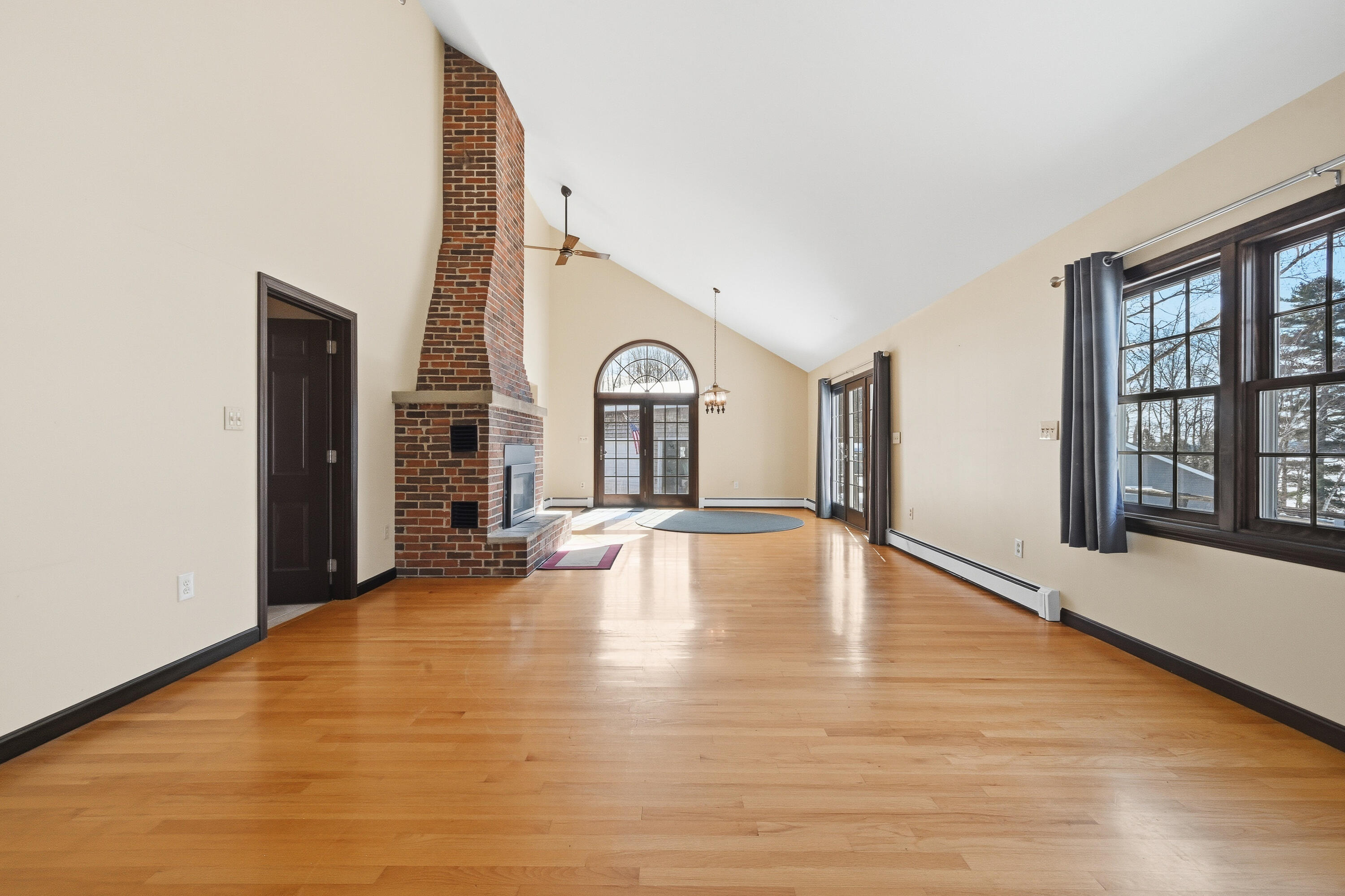 1210 Lakeview Drive China ME 04358