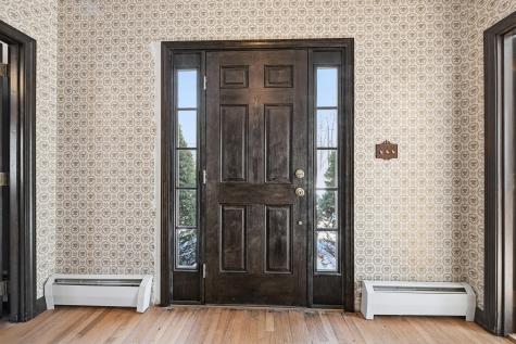 1210 Lakeview Drive China ME 04358