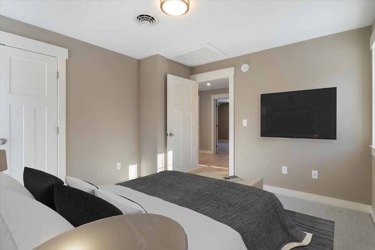 1 Cortland Place Standish ME 04084