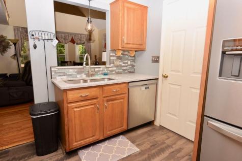 25 Dunnhill Drive Kennebunk ME 04043