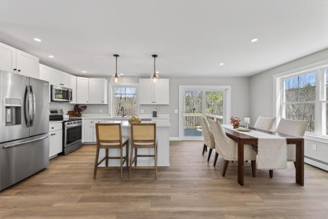 10 Shepherd Lane Windham ME 04062