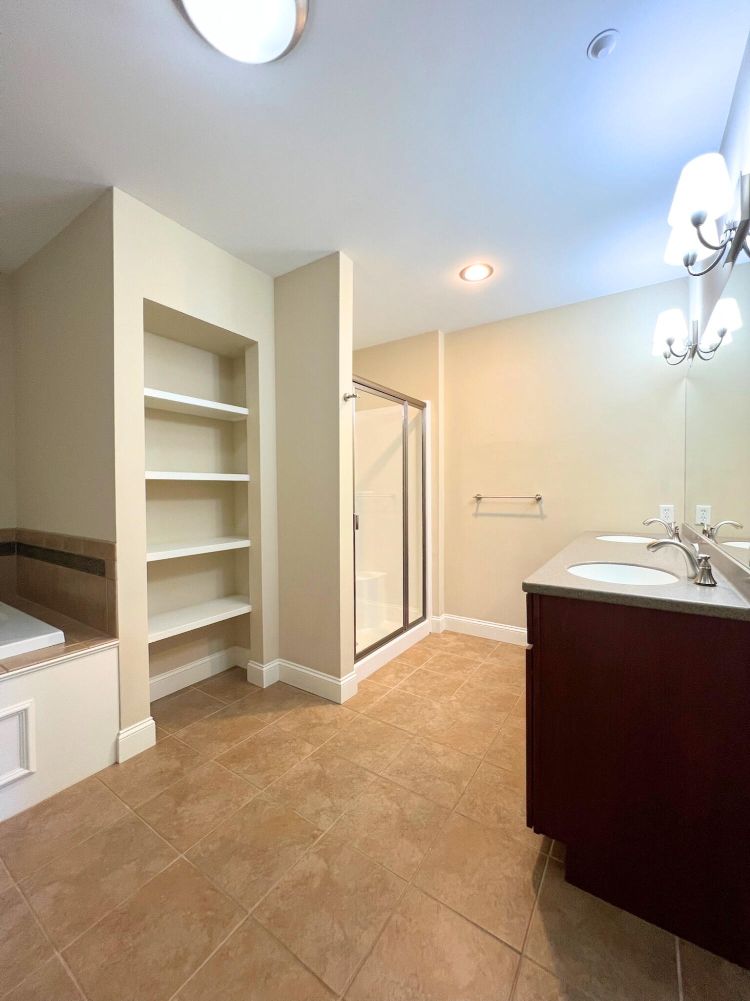 100 Shepard's Cove Road Kittery ME 03904