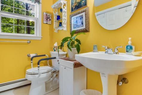 3 Kensington Drive Kennebunk ME 04043