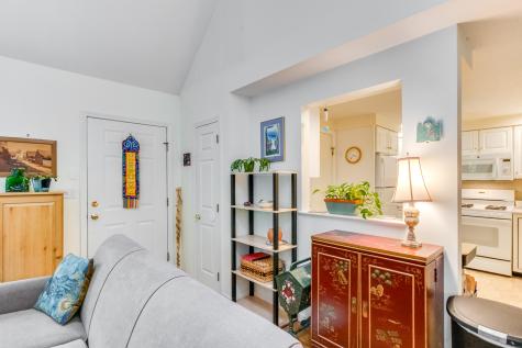 3 Kensington Drive Kennebunk ME 04043