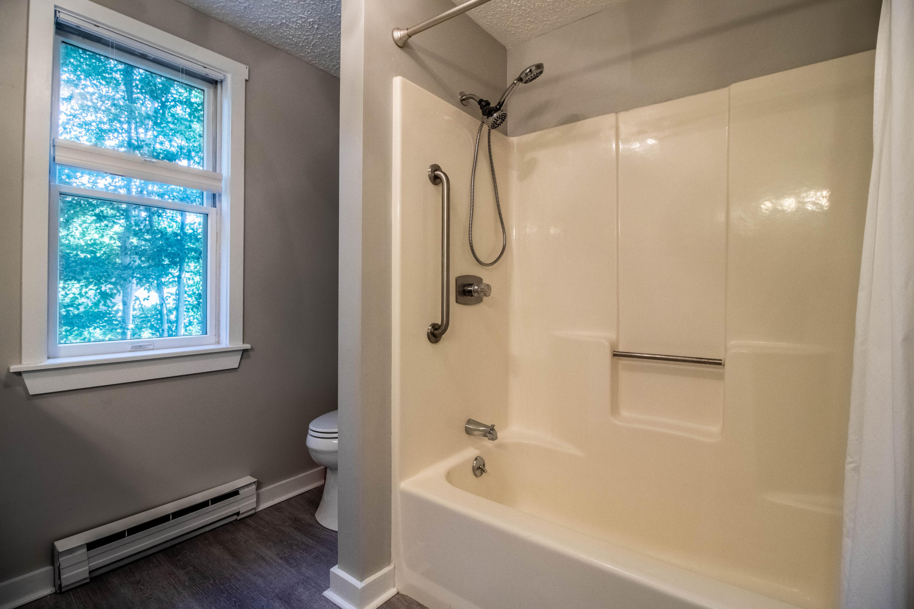 35 Munroe Lane Topsham ME 04086