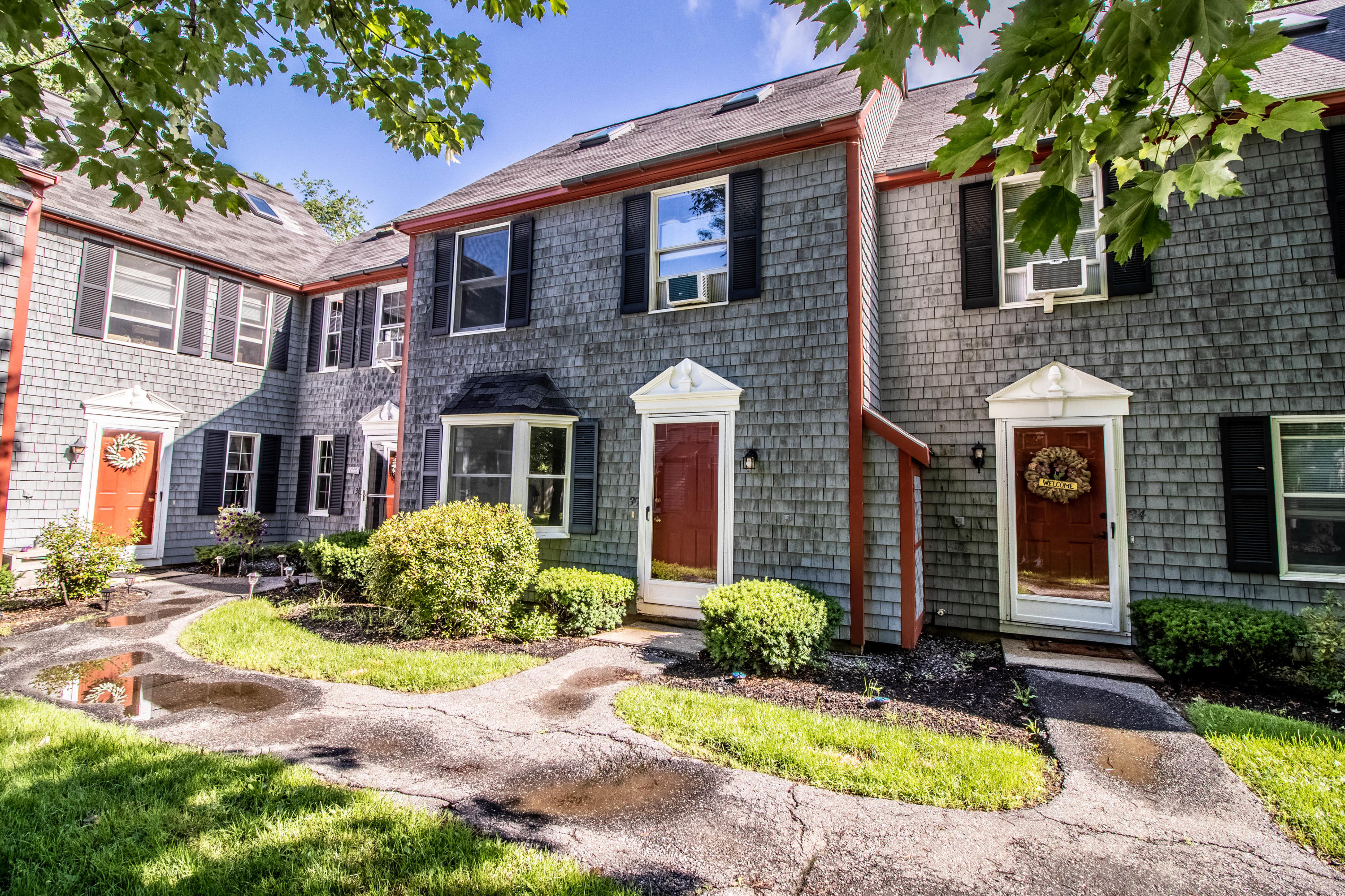 35 Munroe Lane Topsham ME 04086