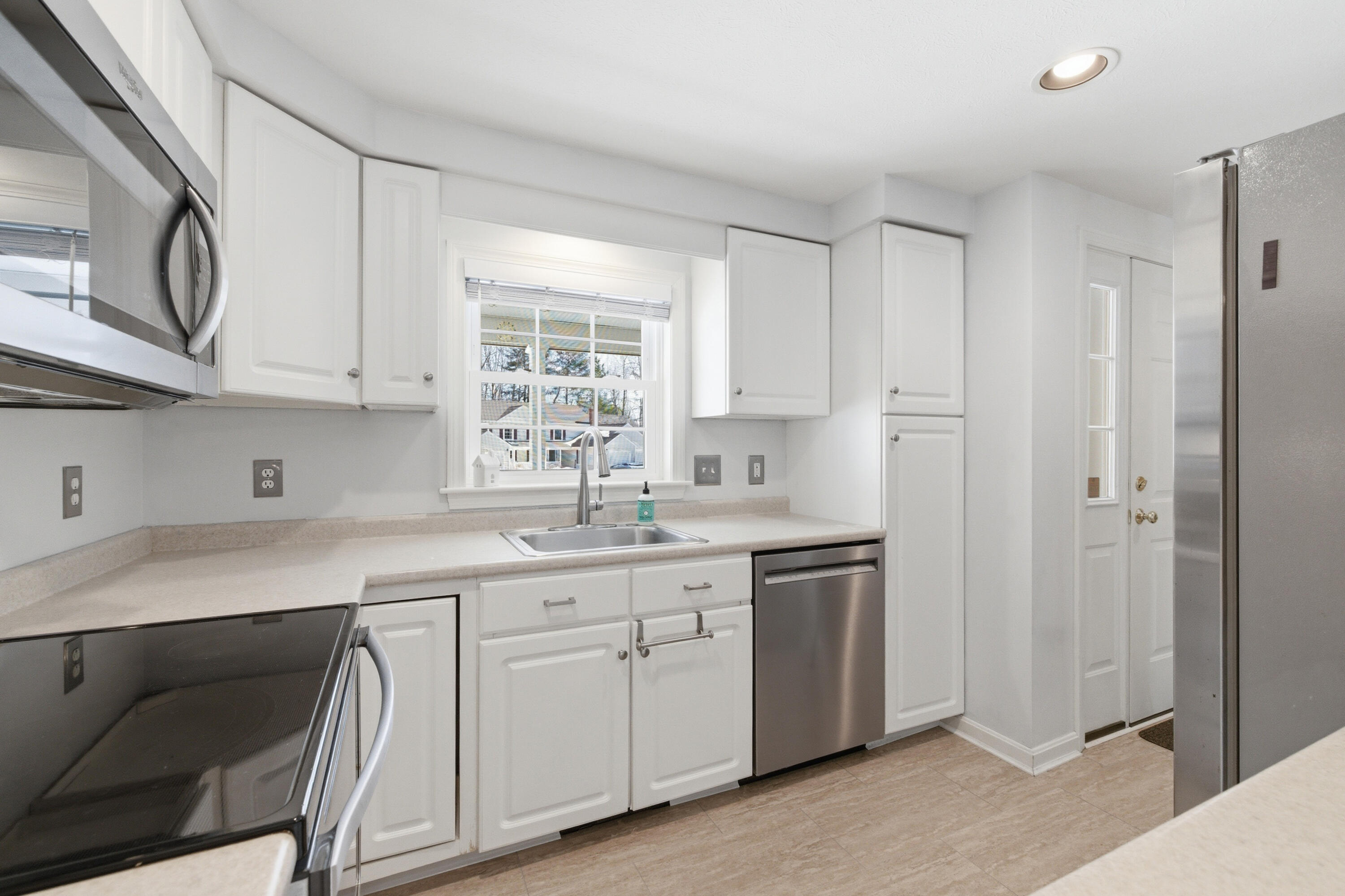 9 Hampton Glen Drive Kennebunk ME 04043