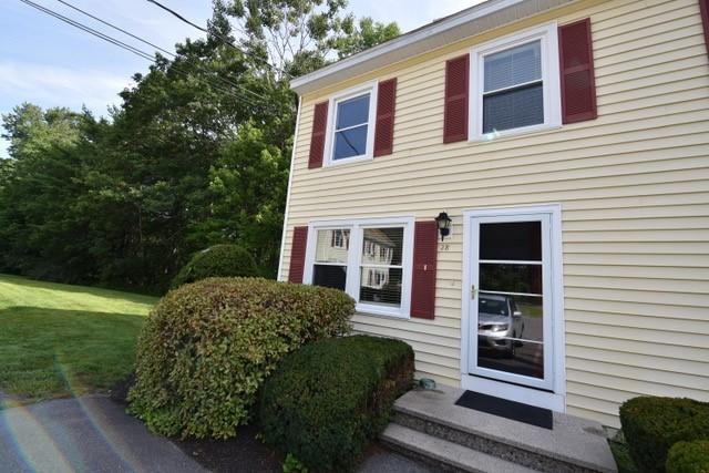 28 Powder Mill Drive Kennebunk ME 04043