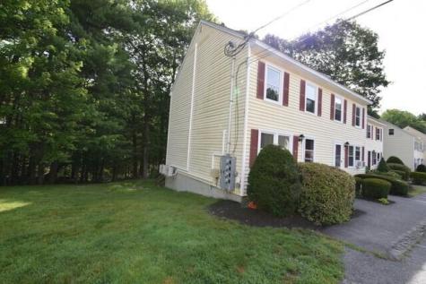 28 Powder Mill Drive Kennebunk ME 04043
