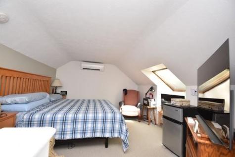 28 Powder Mill Drive Kennebunk ME 04043