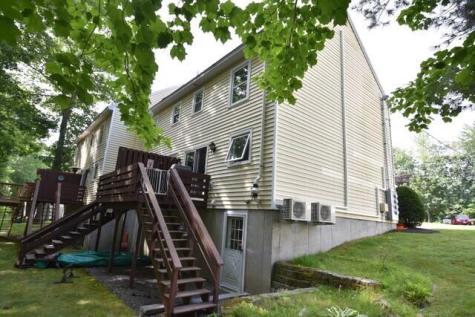 28 Powder Mill Drive Kennebunk ME 04043