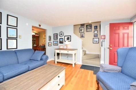 28 Powder Mill Drive Kennebunk ME 04043