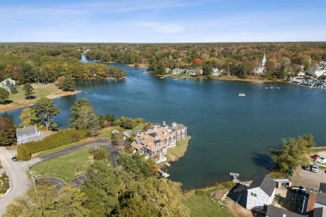 15 Christensen Lane Kennebunk ME 04043