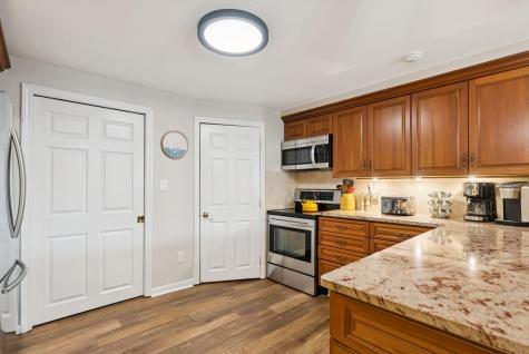 15 Christensen Lane Kennebunk ME 04043