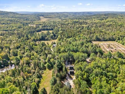 8 Maslow Square Blue Hill ME 04614