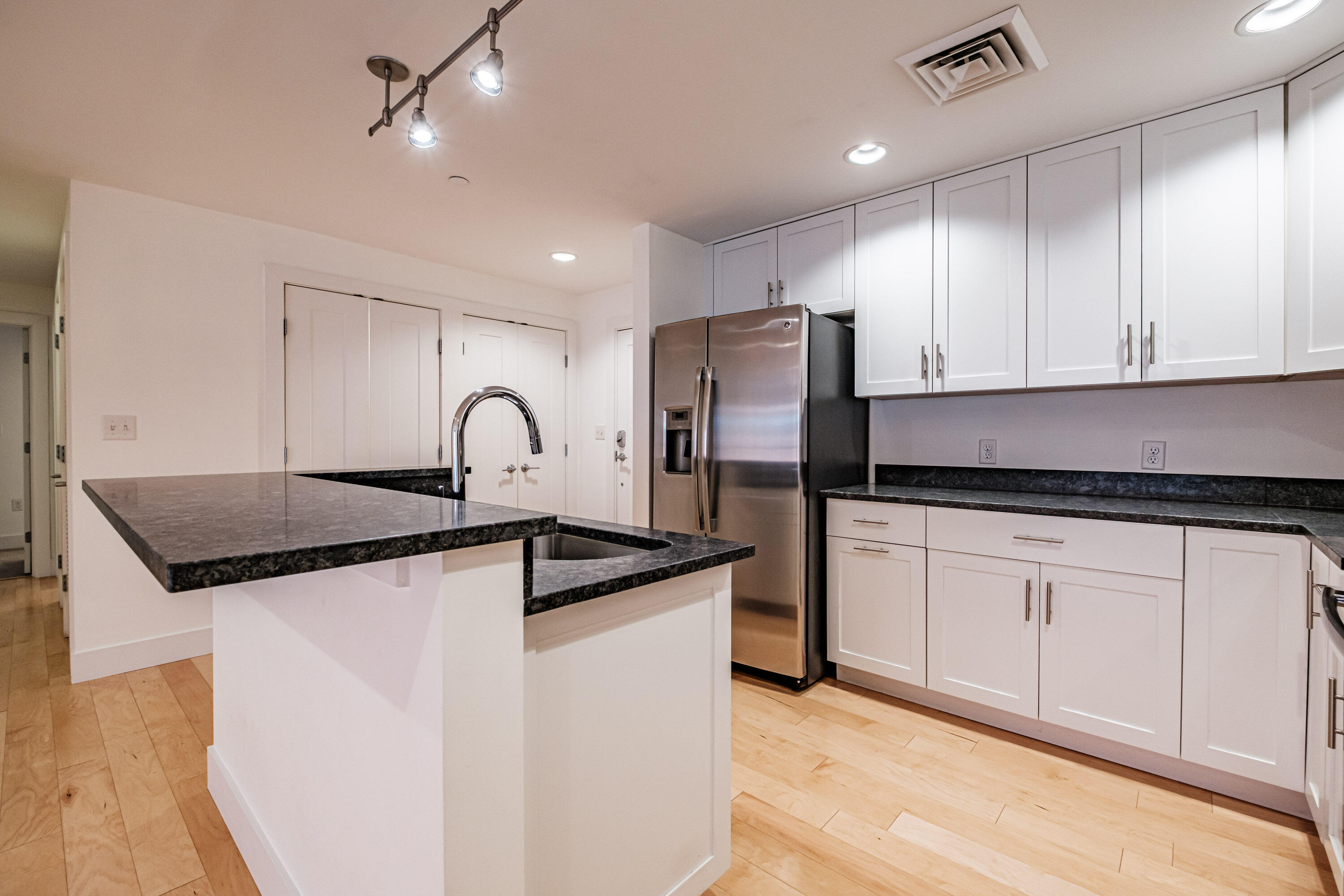 25 High Street Portland ME 04101