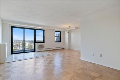 45 Eastern Promenade Portland ME 04101