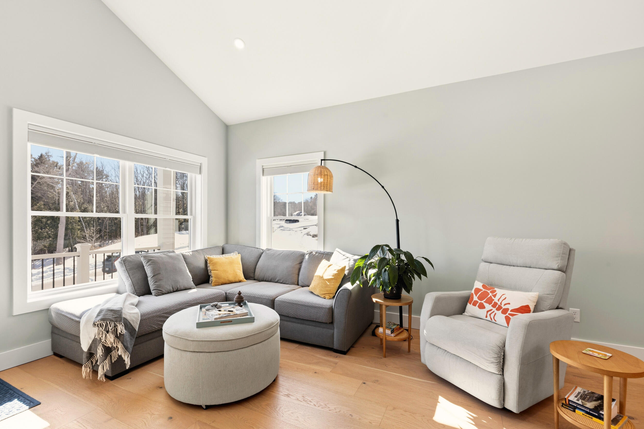 27 Youngs Lane Freeport ME 04032