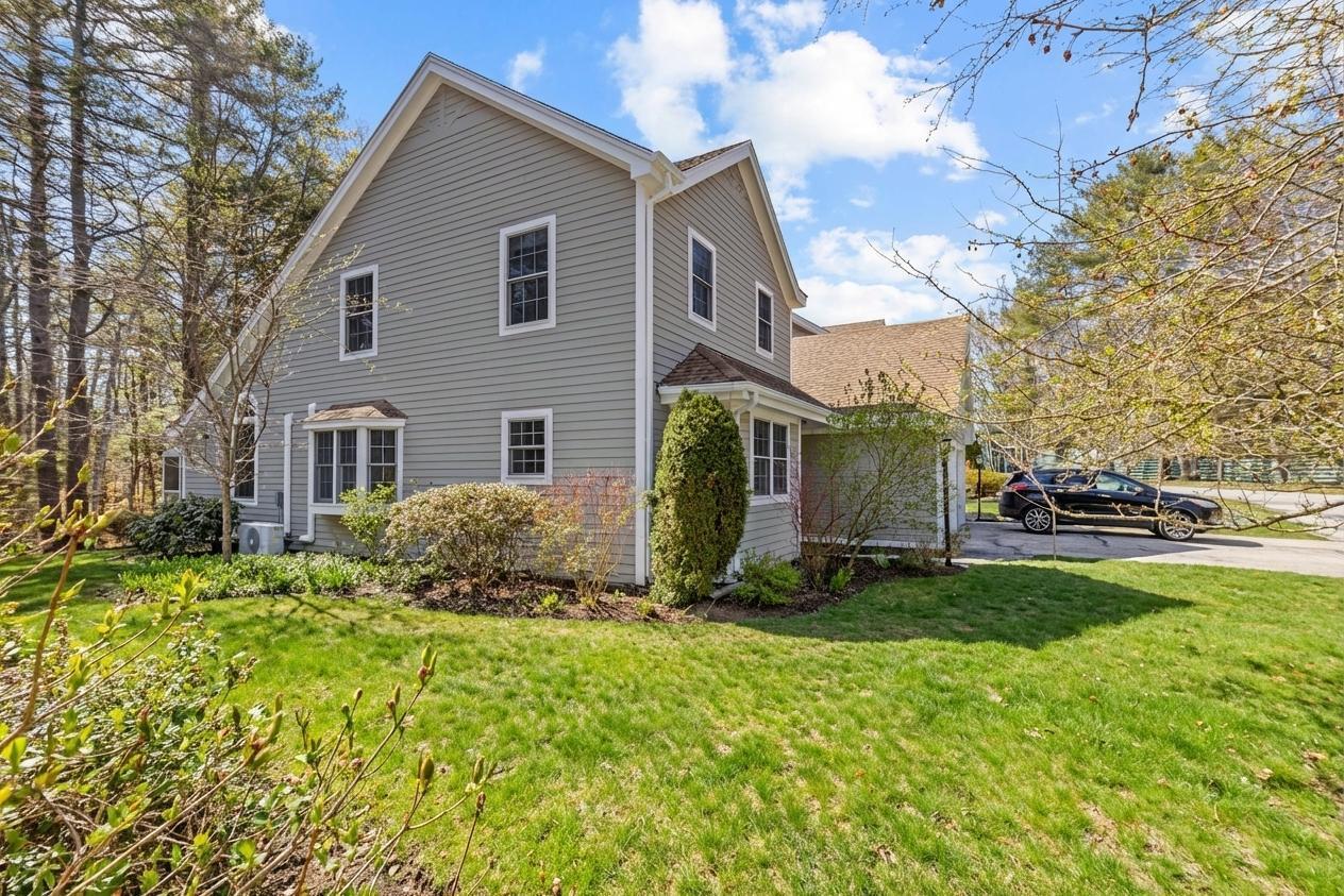 30 Meadow Lane Freeport ME 04032