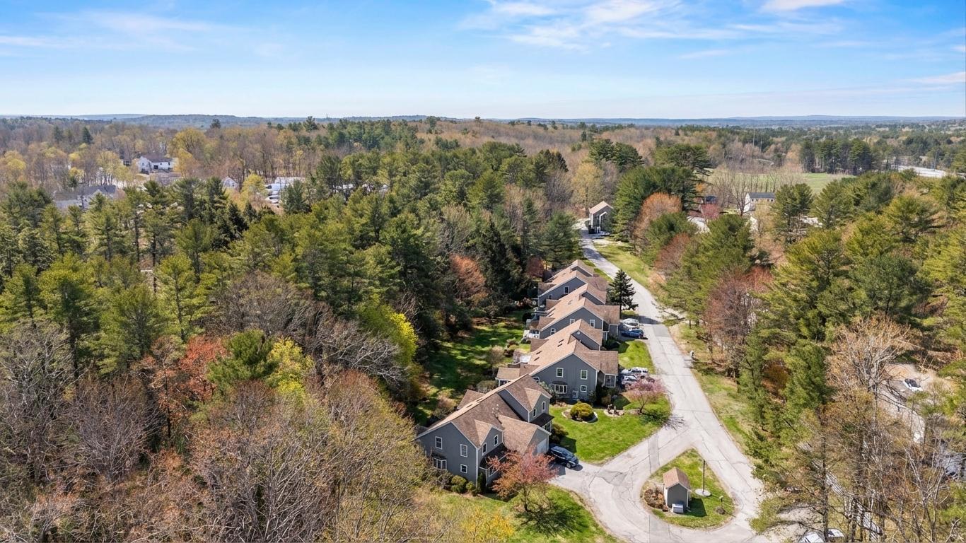 30 Meadow Lane Freeport ME 04032