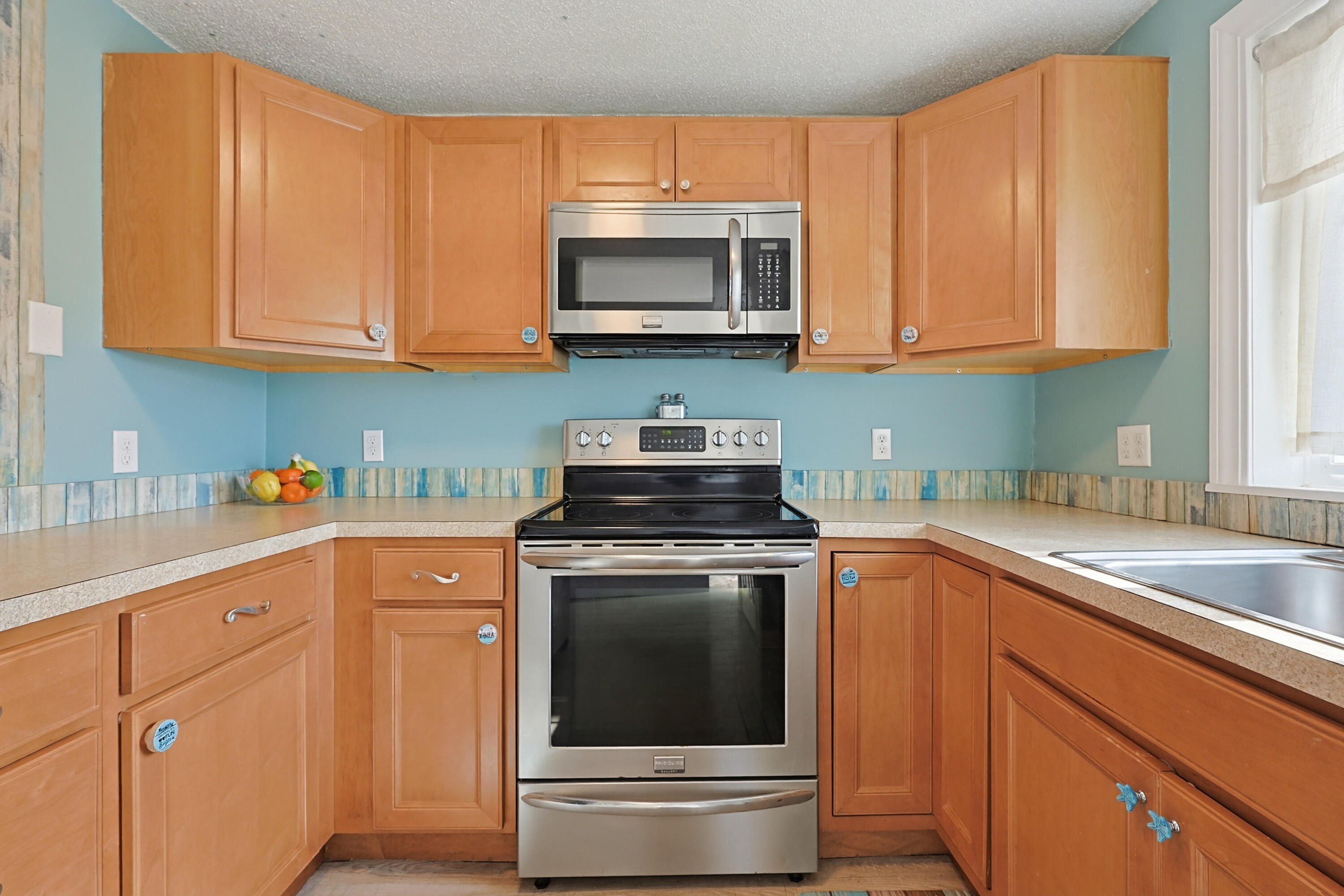 129 Portland Avenue Old Orchard Beach ME 04064