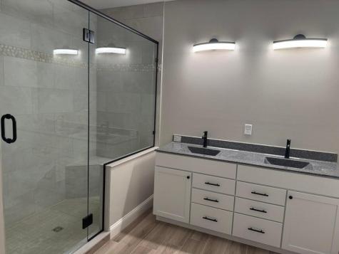 26 Lantern Way Auburn ME 04210