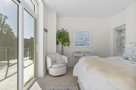 267 Us Route 1 Falmouth ME 04105