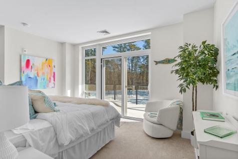 267 Us Route 1 Falmouth ME 04105