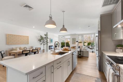 267 Us Route 1 Falmouth ME 04105