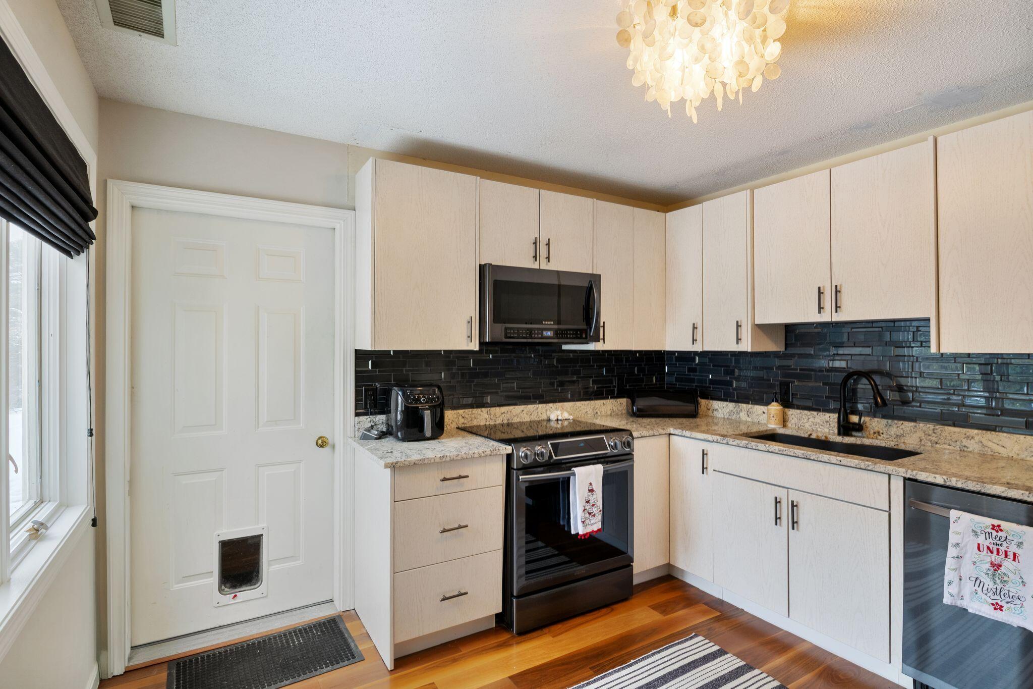48 Foreside Common Road Falmouth ME 04105