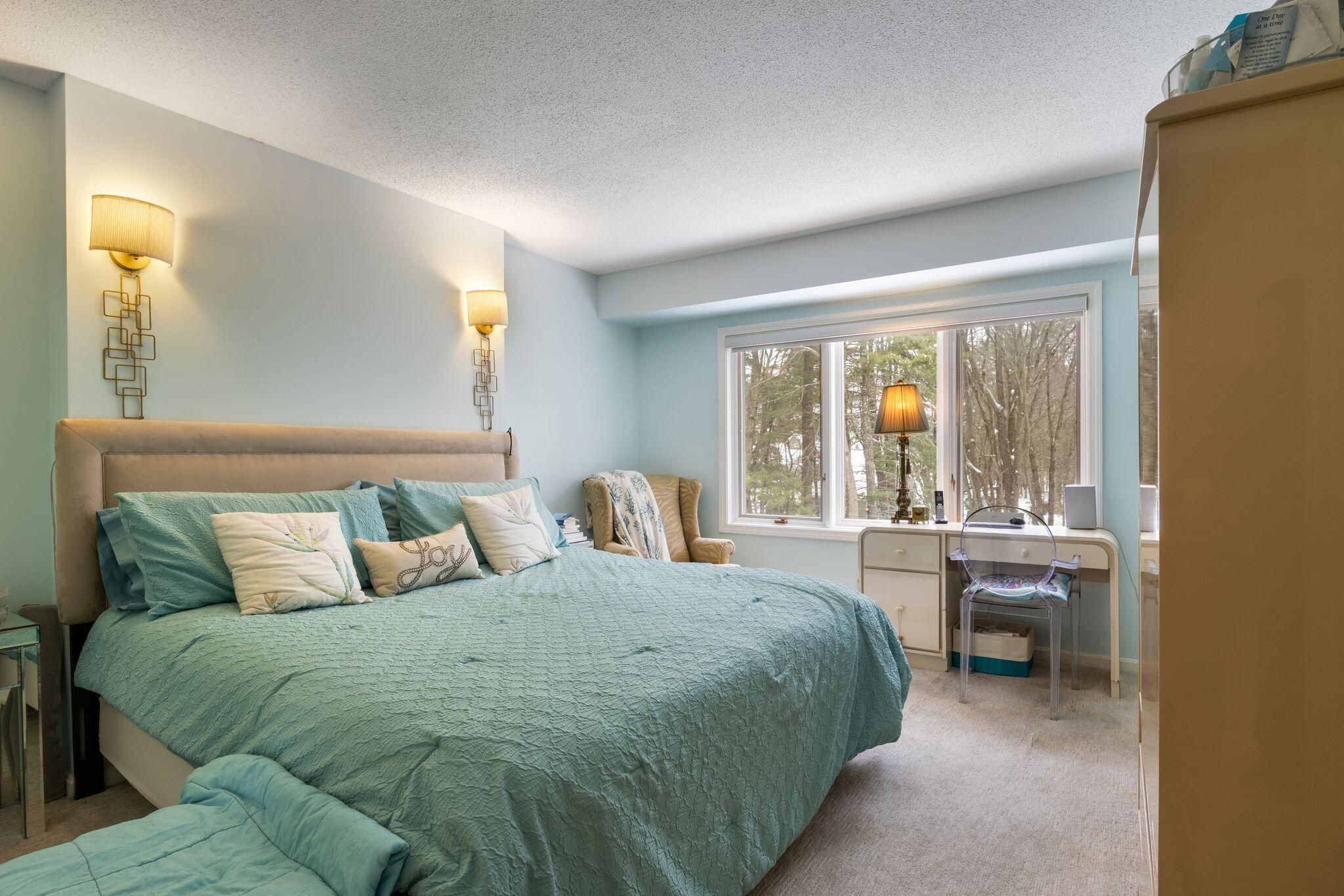 48 Foreside Common Road Falmouth ME 04105