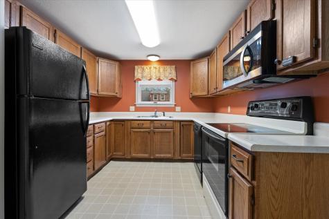 22 Cortland Circle Bangor ME 04401