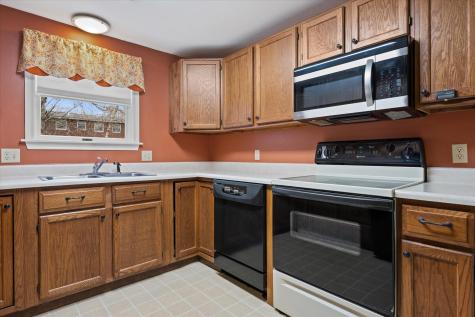 22 Cortland Circle Bangor ME 04401