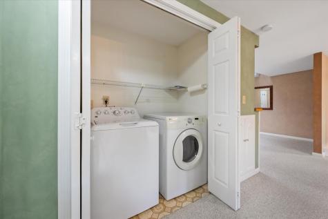 22 Cortland Circle Bangor ME 04401