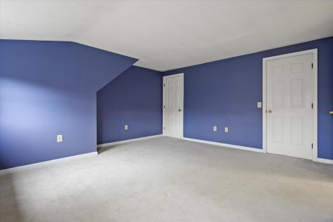 22 Cortland Circle Bangor ME 04401