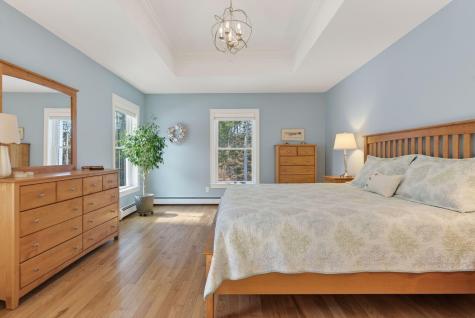 24 Maxwell Woods Drive Cape Elizabeth ME 04107