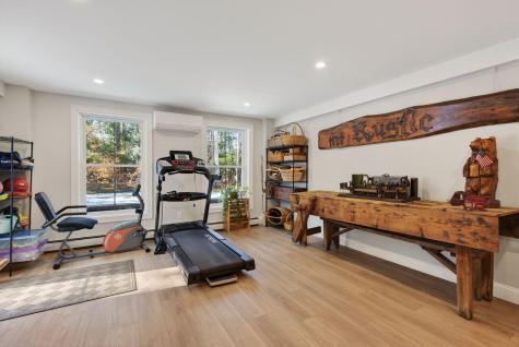 24 Maxwell Woods Drive Cape Elizabeth ME 04107