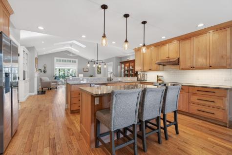 24 Maxwell Woods Drive Cape Elizabeth ME 04107