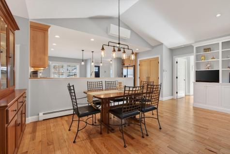 24 Maxwell Woods Drive Cape Elizabeth ME 04107