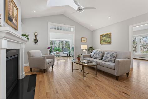 24 Maxwell Woods Drive Cape Elizabeth ME 04107
