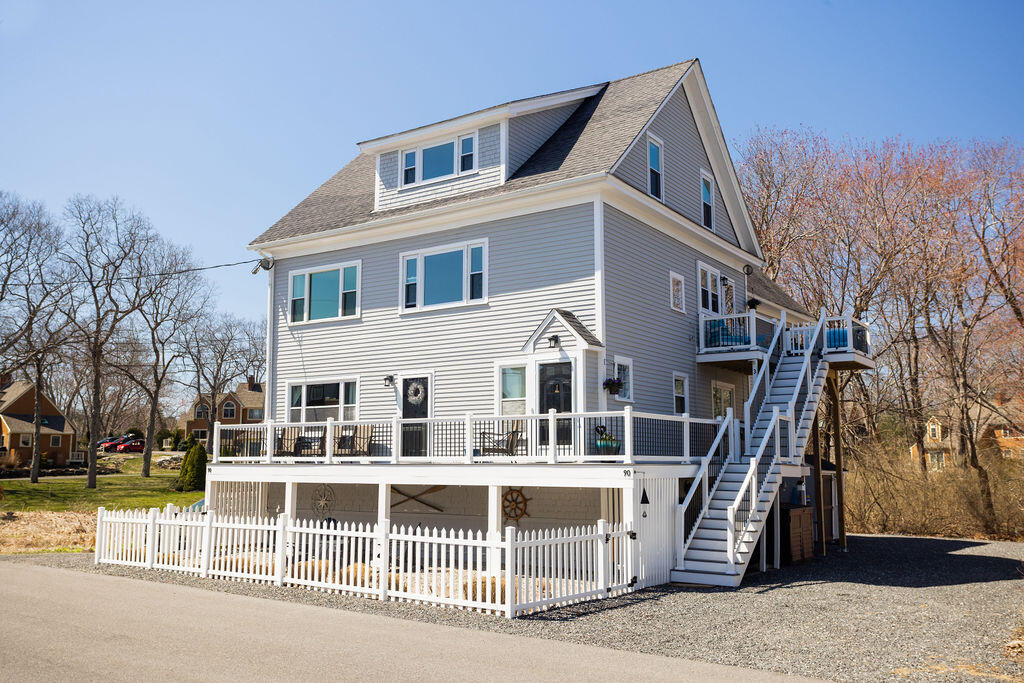 90 Freeman Street York ME 03909