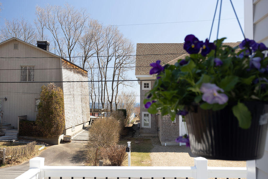 90 Freeman Street York ME 03909