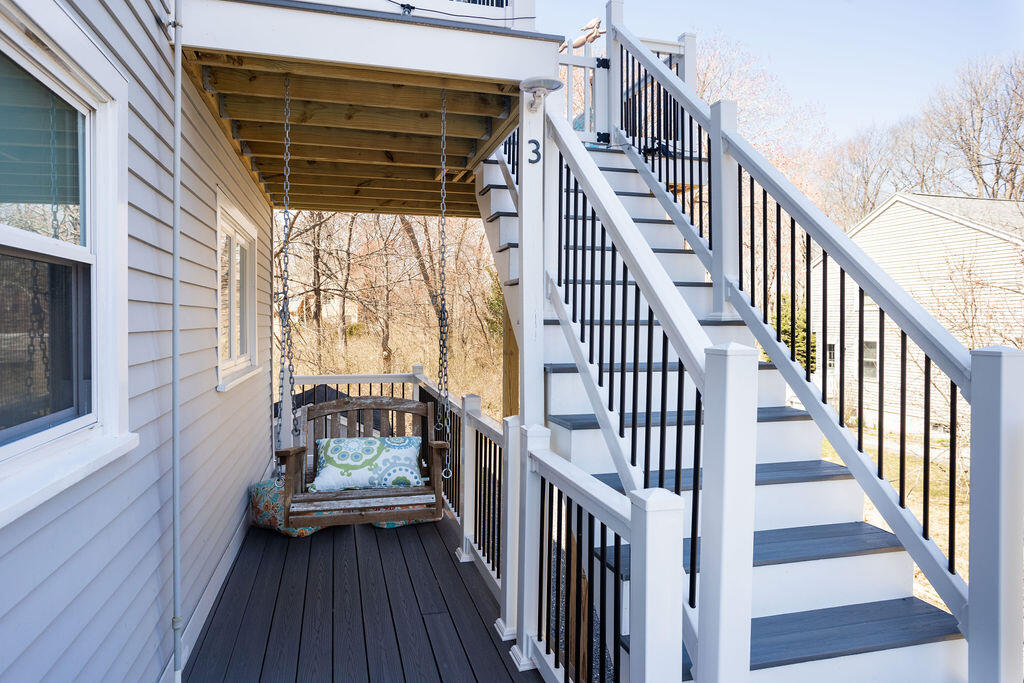 90 Freeman Street York ME 03909