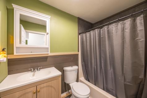 24 Farmgate Road South Berwick ME 03908