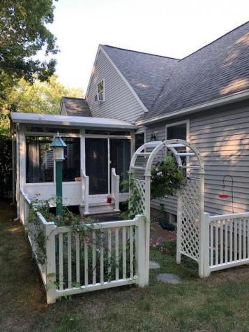 29 Stratford Place Kennebunk ME 04043