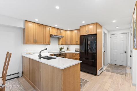 27 E Beach Road Casco ME 04015