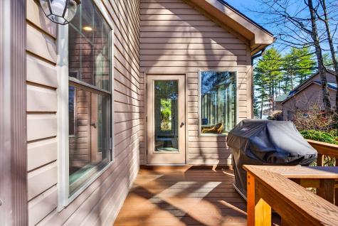 27 E Beach Road Casco ME 04015